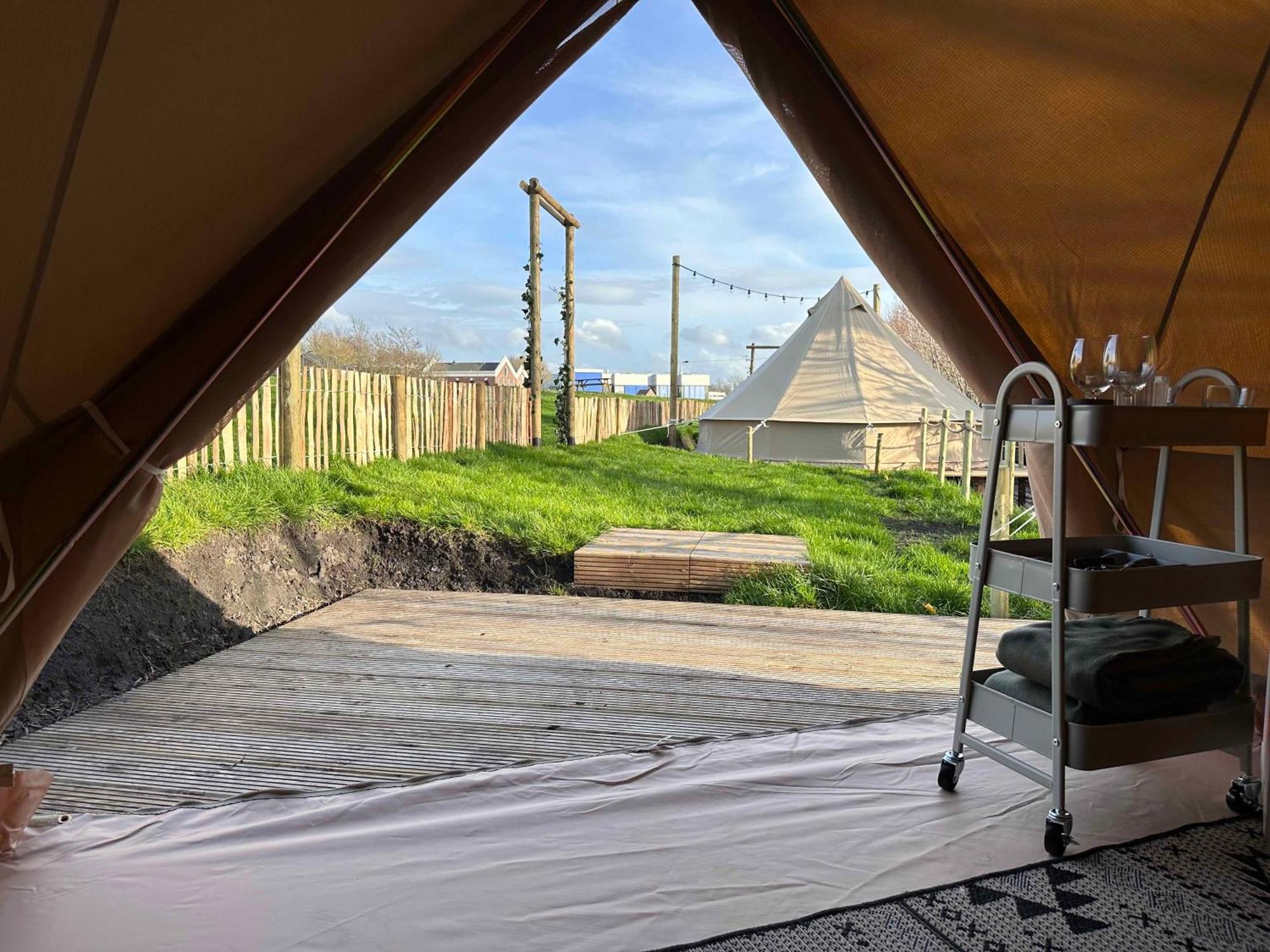 Bell Tent Warmond 外观 照片